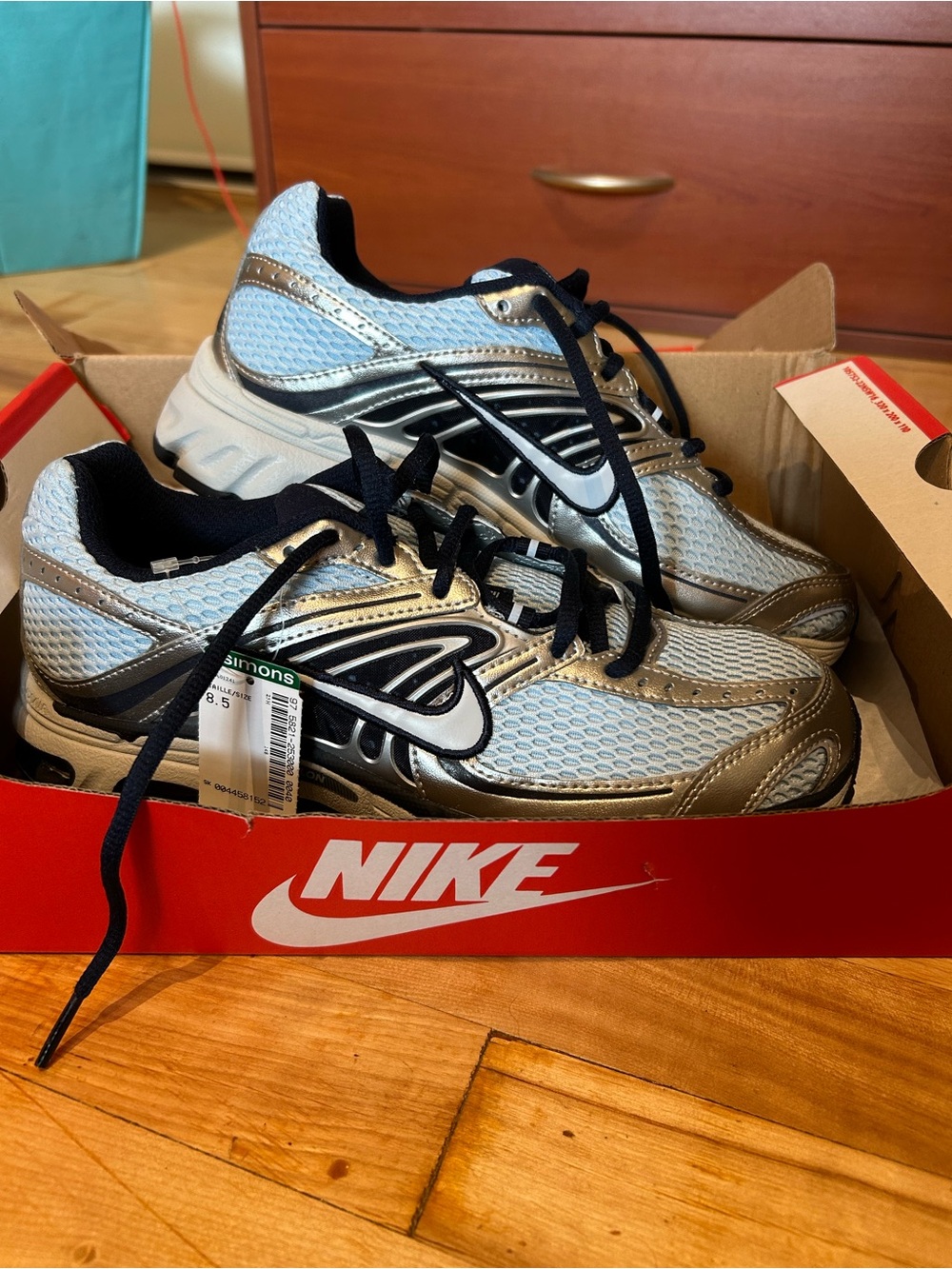 Nike Air Max Moto 2K